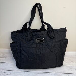 Marc Jacobs Black Quilted Tote Bag with logo Pattern